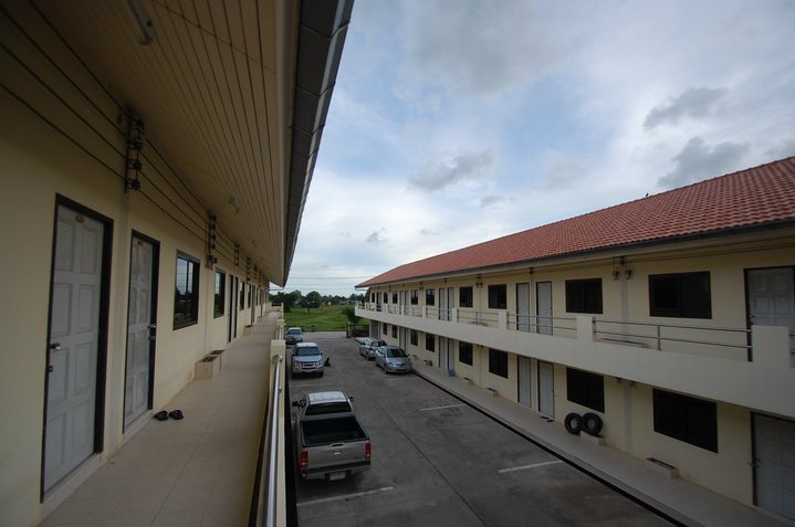 York House Apartment ห้องพัก หอพัก มาบตาพุด ใกล้นิคมอุตสาหกรรมมาบตาพุด