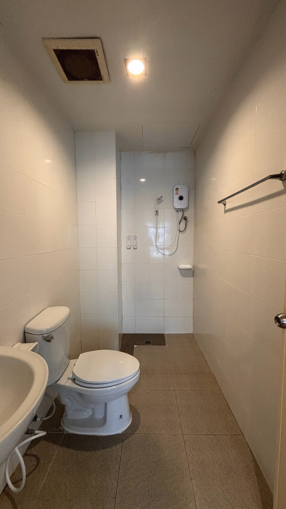 ห้องพักสภาพพร้อมอยู่ กระบี่ ตรงข้าม รพกระบี่นครินทร์