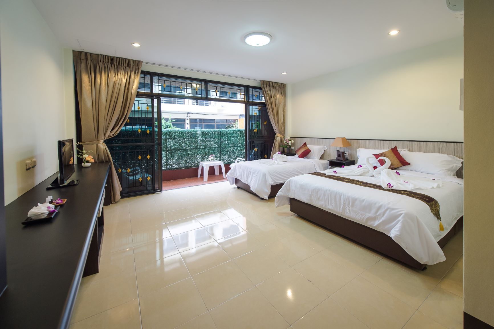เดอะเอสอาเรสซิเด้น (The SR Residence)