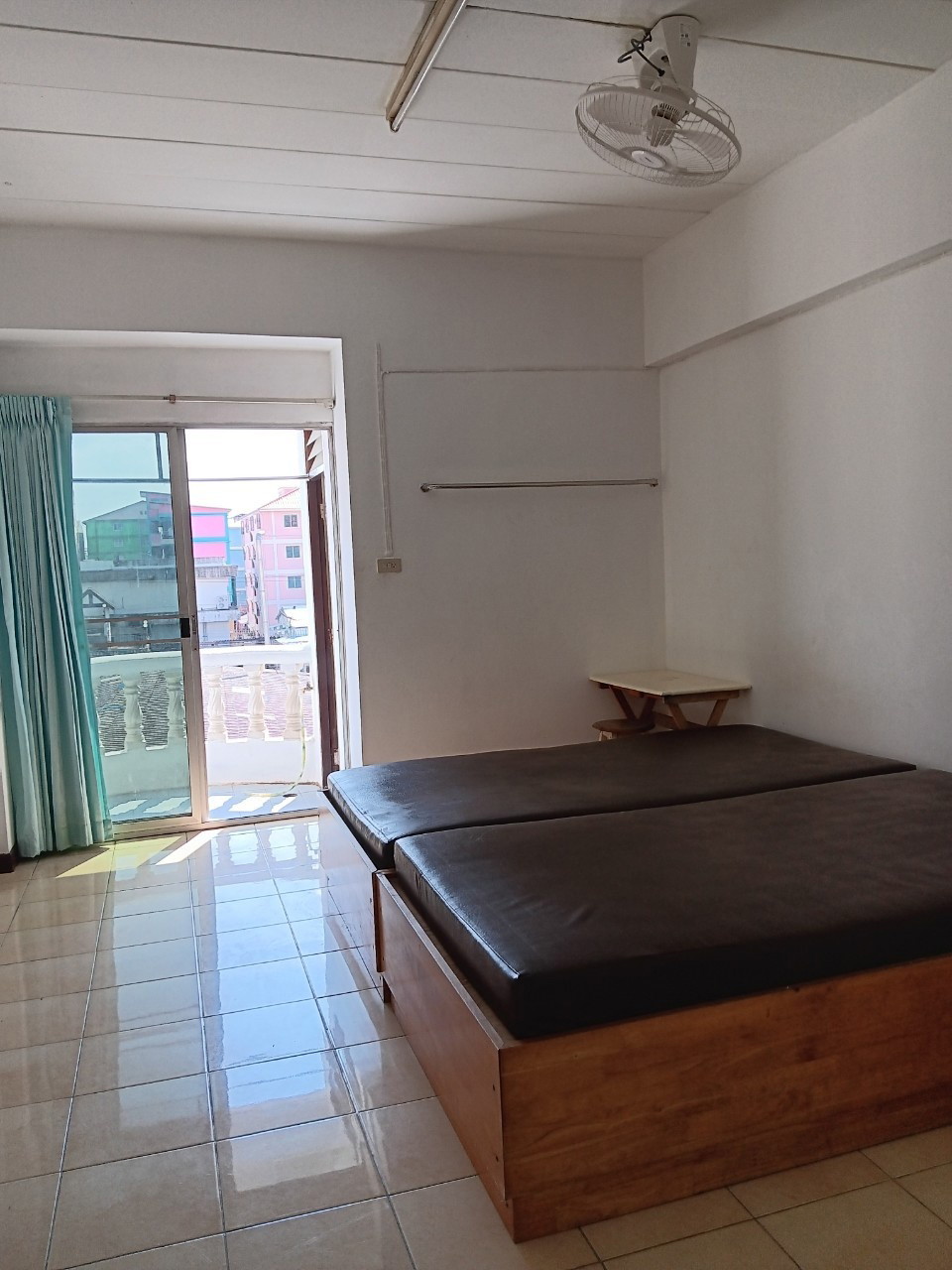 Bow Apartment