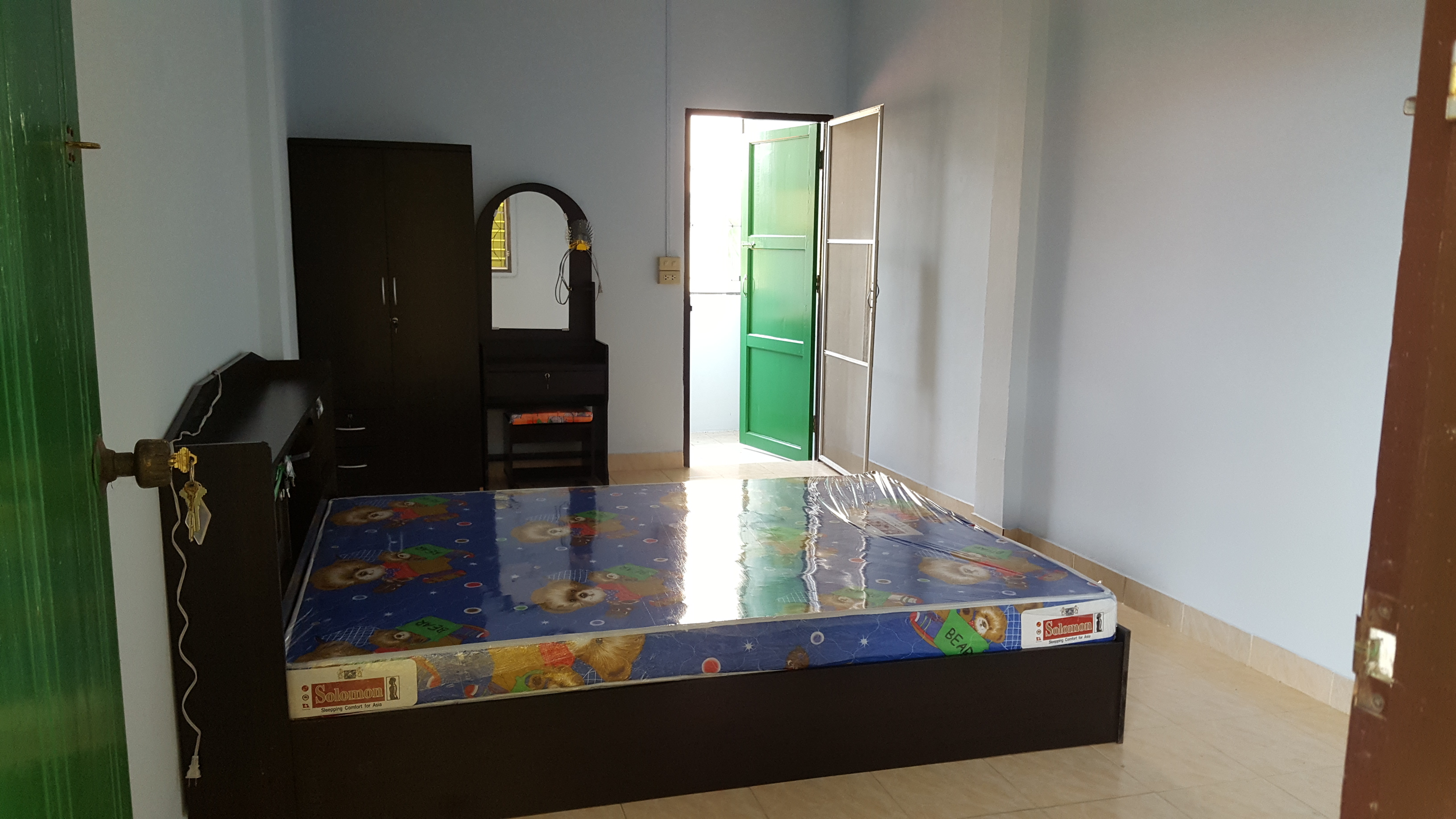 ห้องเช่าซอยสนเพชร