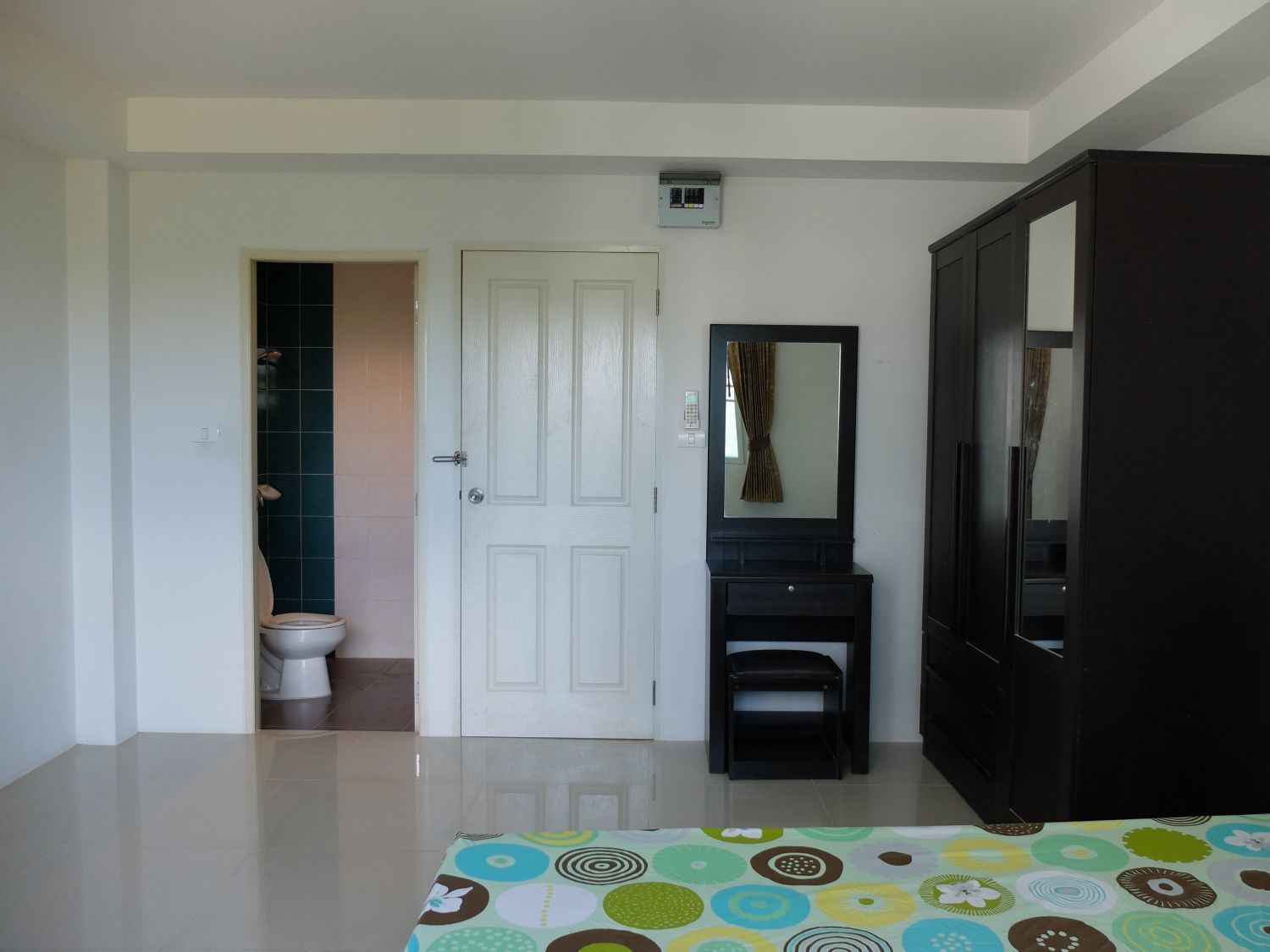 Begin Apartment ใกล้ ม.บูรพา