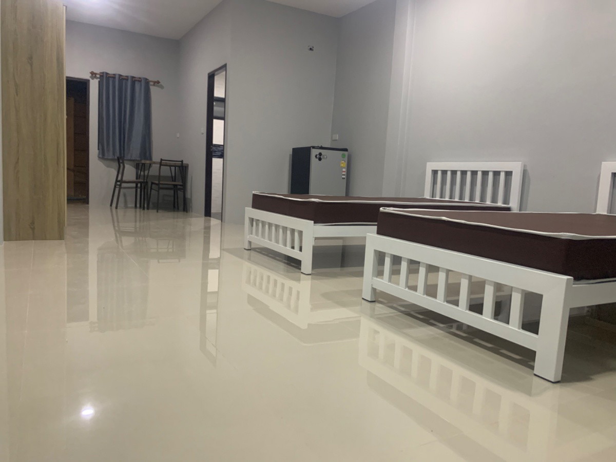 ห้องพักลักษณ์ชัย