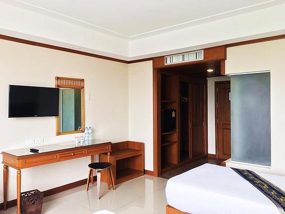 K Park Grand hotel