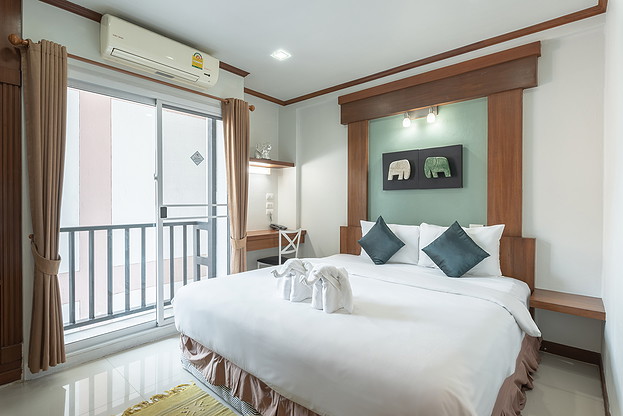 Cozytel Chiang Mai โคซีเทล (Old City ใกล้รร.ยุพราชฯ อาชีวศึกษา วิทยาลัยเทคนิค)