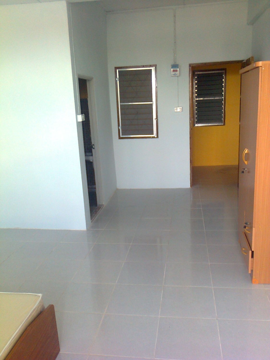 ภาษิต ห้องพักรายเดือน