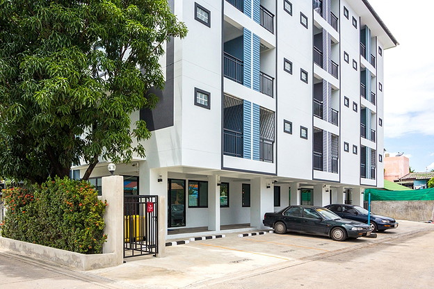 เออร์เบิ้นแอทหลักสี่  อพาร์ทเม้นท์ (หลัง IT Square)