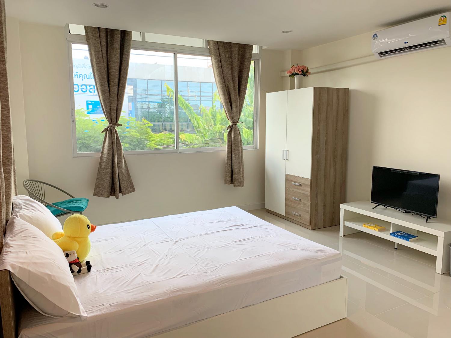BnB 99 Residence ที่พักริมถนนลาดพร้าว 99 ใกล้ ร.พ. ลาดพร้าว