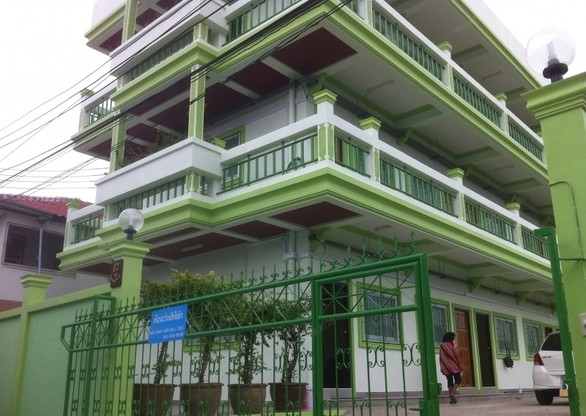 บ้าน สาธร
