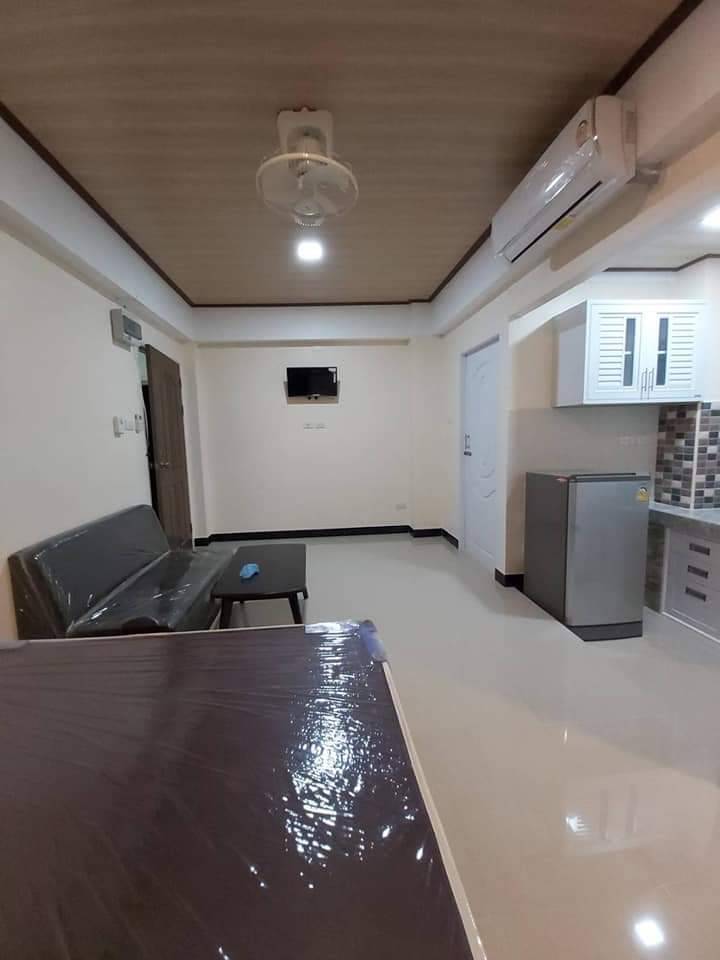 Marwa house อพาร์ทเมนท์ เฟอร์นิเจอร์ครบ มีโซนเคาน์เตอร์ครัว