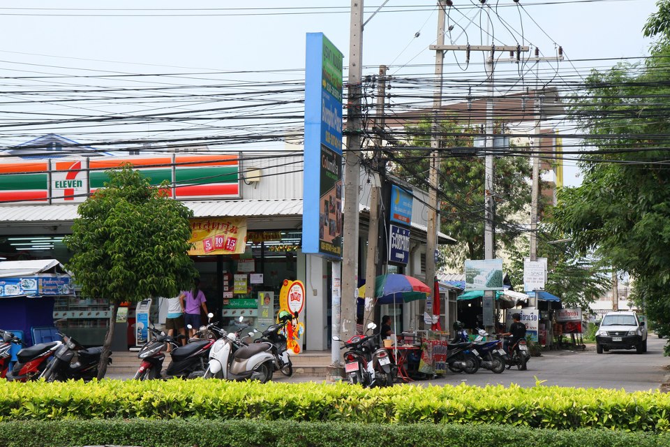 หอพักสตรีใกล้ ม บูรพาchilledhouse
