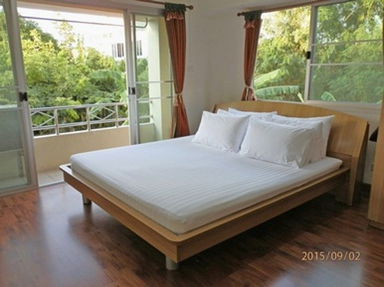 เรือนทรายอพาร์ทเม้นท์ (Reaunsai apartment )