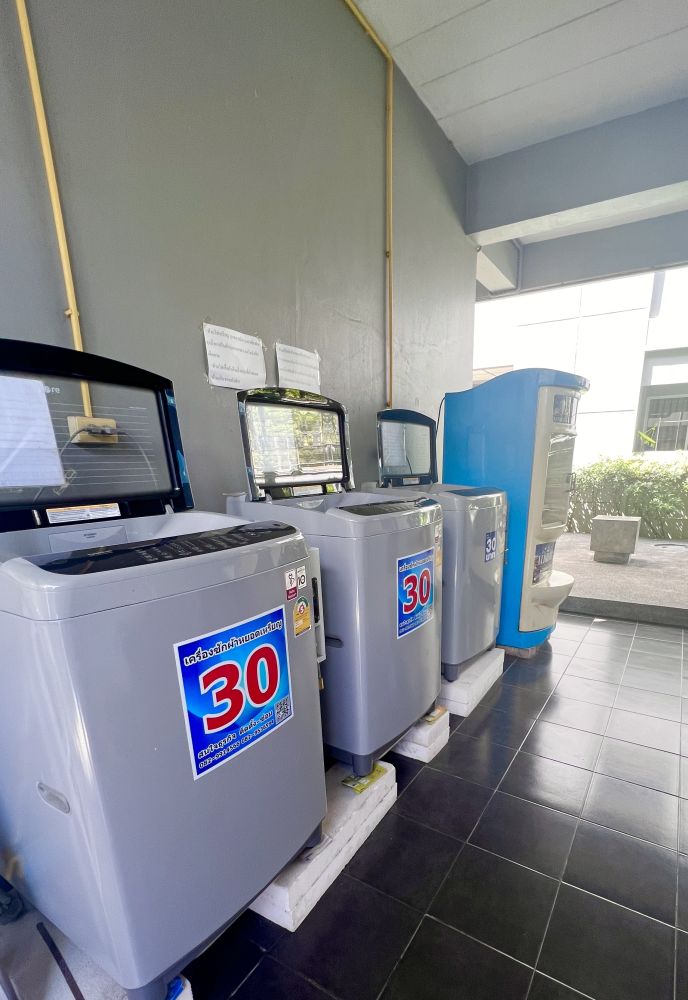 หอพักสตรี A8