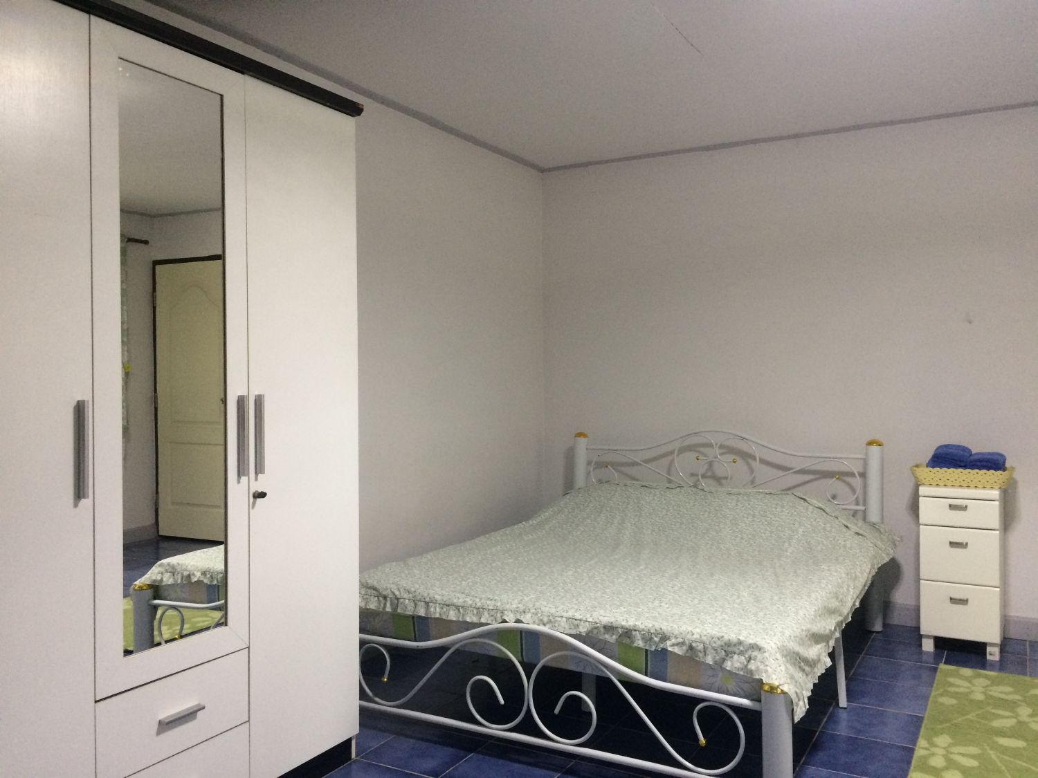 ห้องพัก หมู่บ้านเมืองเอก ใกล้ม.รังสิต