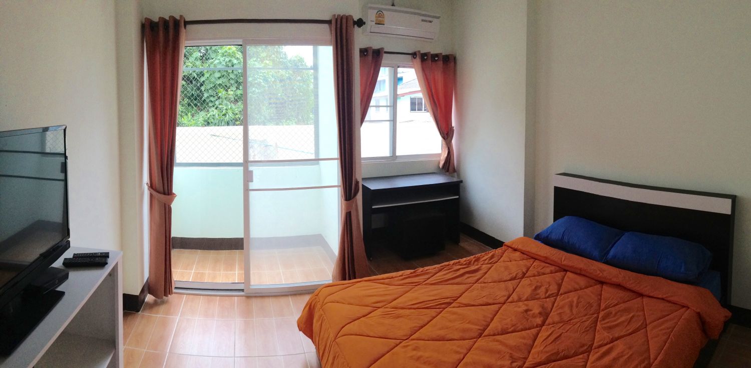 บ้านนอนม่วน
