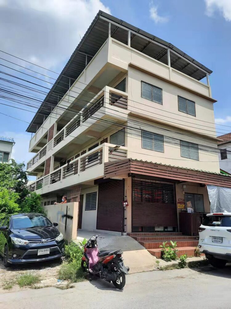 ชัยวัฒน์อพาร์ทเมน
