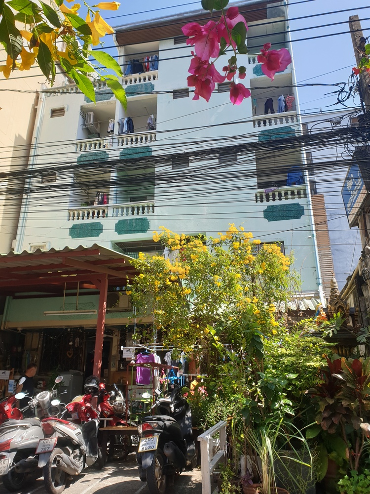 รัชดาอพาตเม้นท์