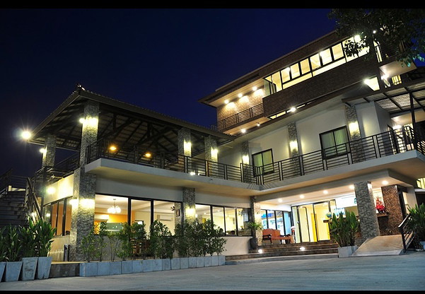 เดอะ บลูม เรสซิเดนซ์ แอท สุวรรณภูมิ