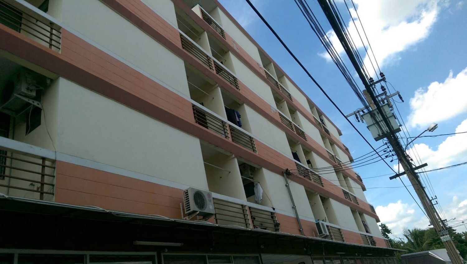 สุนทรี อพาร์ทเม้นท์ (รามอินทรา 91) photo 5