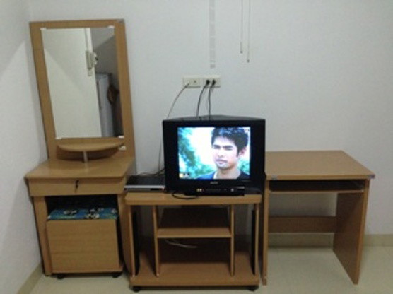หอพิณทอง (ใกล้ประตู 6 ม.นเรศวร เพียง 350 เมตร)