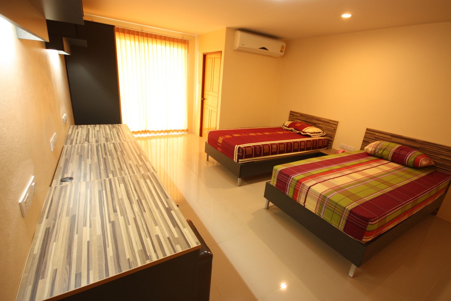 4SunDorm