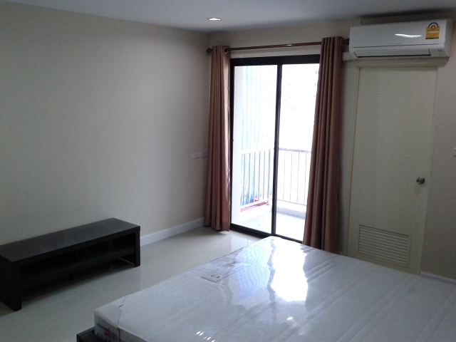 JP HOUSE