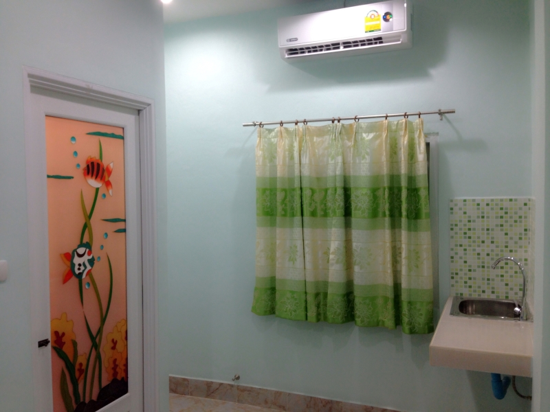 ห้องพักสบาย - ห้องพักรายเดือน