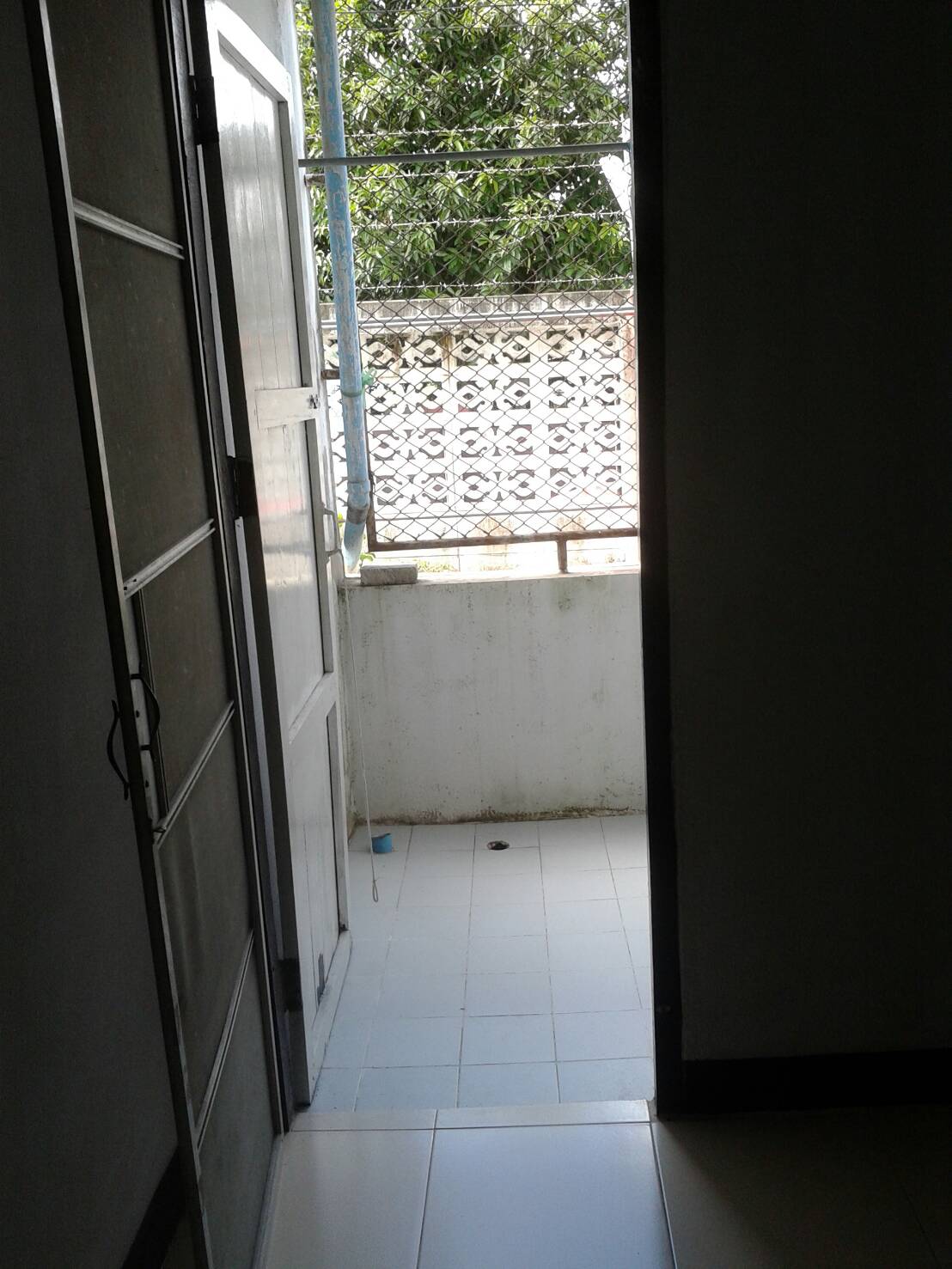 เลิศมงคลแมนชั่น 1 (รังสิต)(1300 บ./ด.)