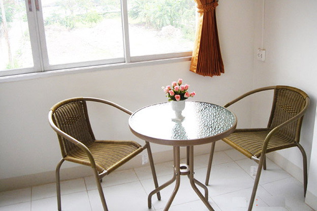 Nawarin Ratchada Apartment  ซ.รัชดา 20 สุทธิสาร ใกล้ MRT 300 เมตร (4500 บาท)