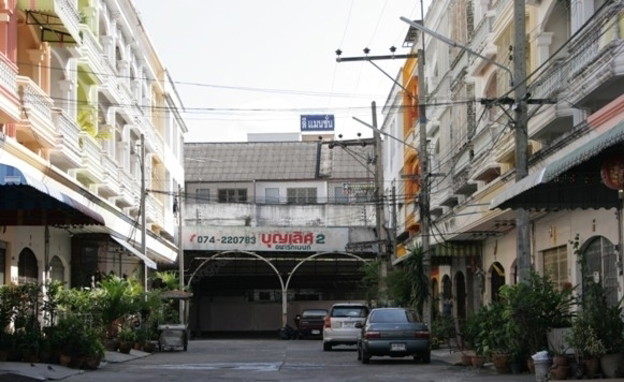 บุญเลิศอพาร์ทเมนต์ 2