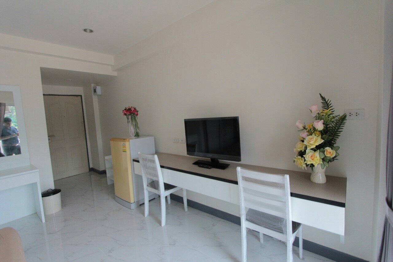 ซัน-ทรี เพลส ใกล้นิคมแหลมฉบัง รับสัญญาระยะสั้น โทร.064-3641465