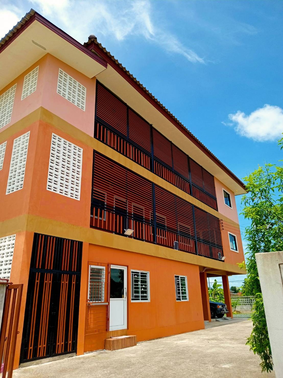 บ้านสายลม (ฺBann Sai Lom)