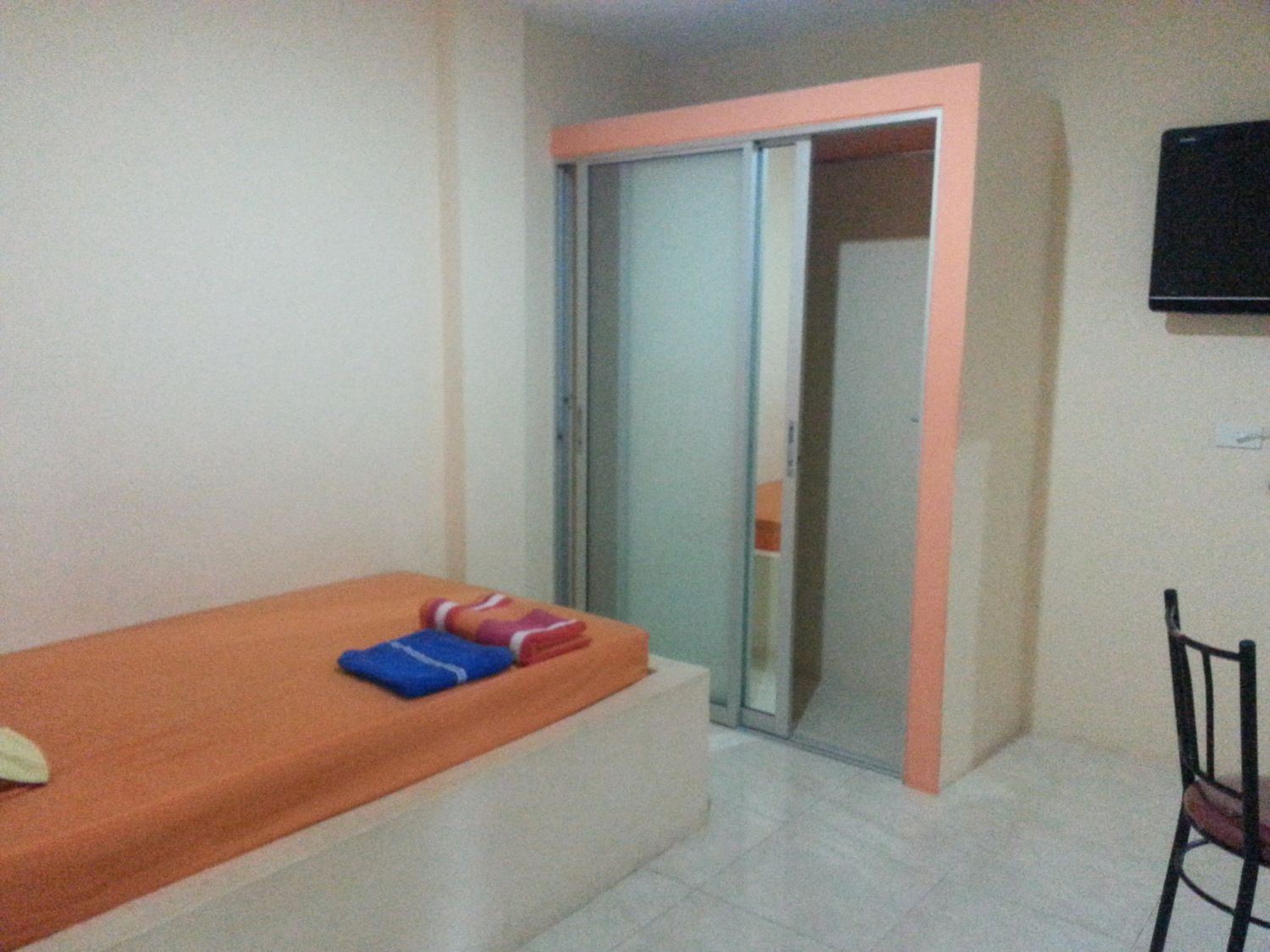 180@Yaowarat House