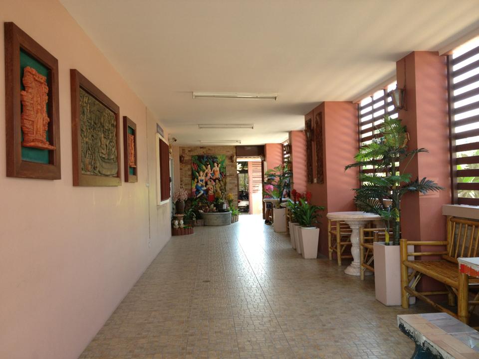 หอพักหญิงบ้านทิพย์ชยพล 照片 9