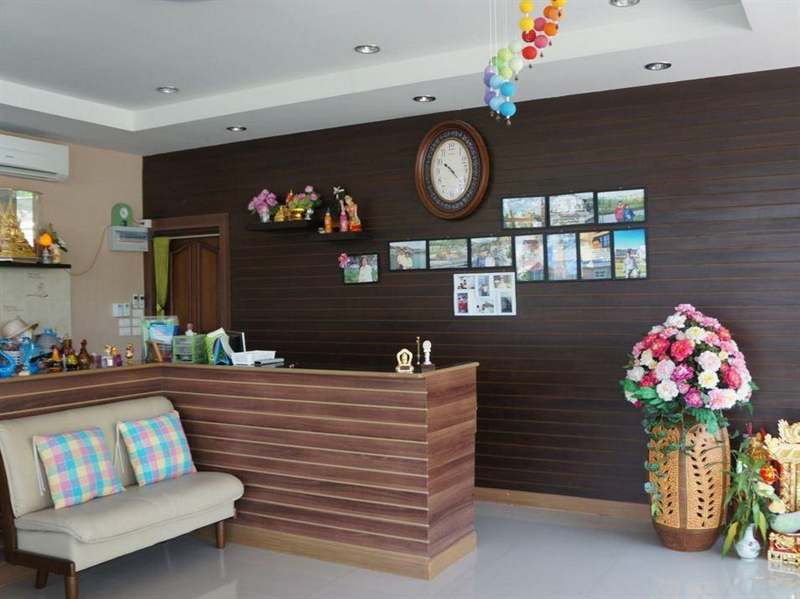 อุดมทรัพย์เพลส