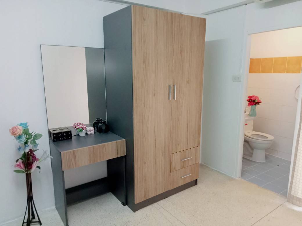 ร่มเย็น อพาร์ทเมนท์ ห้องพักราคาประหยัดใกล้เซ็นทรัลปิ่นเกล้า 照片 8