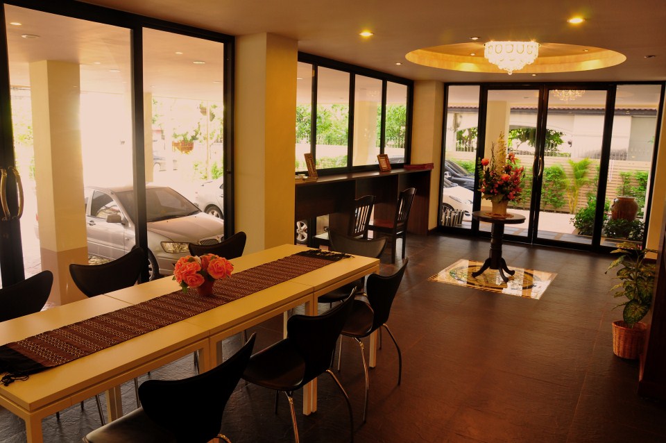 The Living Place Apartment รูปที่ 7