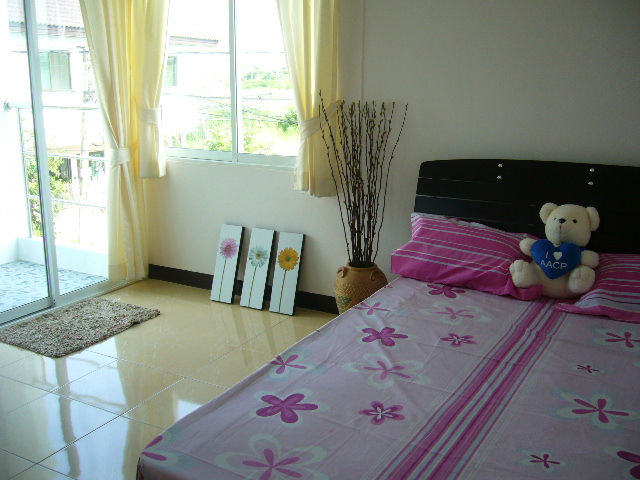 บ้านชญานิศ