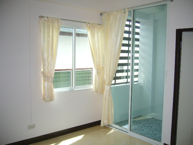 บ้านชญานิศ