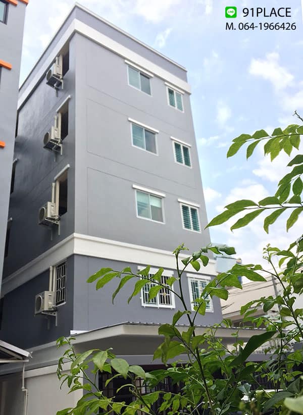 91 Place photo 5