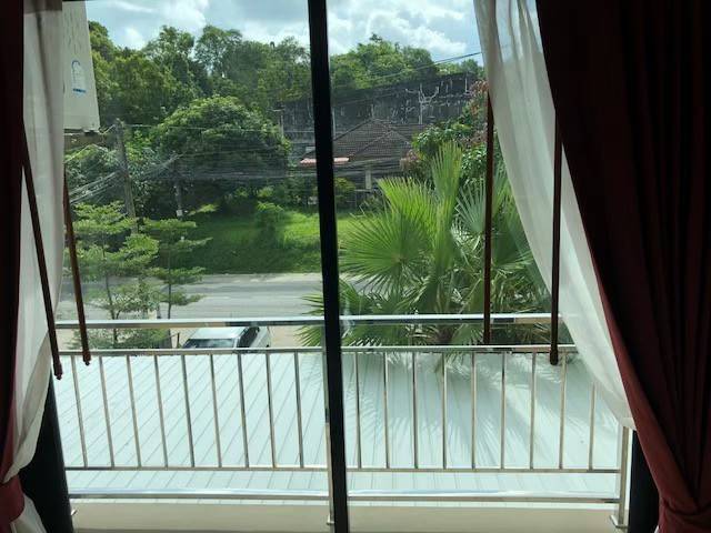 เค.ที เพลส