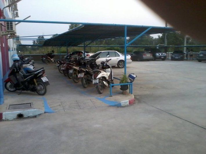 เลิศกิจแมนชั่น หัวหิน