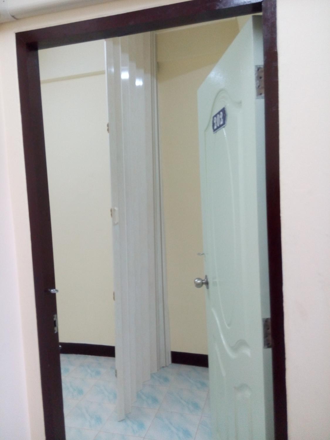 ห้องพัก ตึกน้ำเงิน สำโรง photo 8
