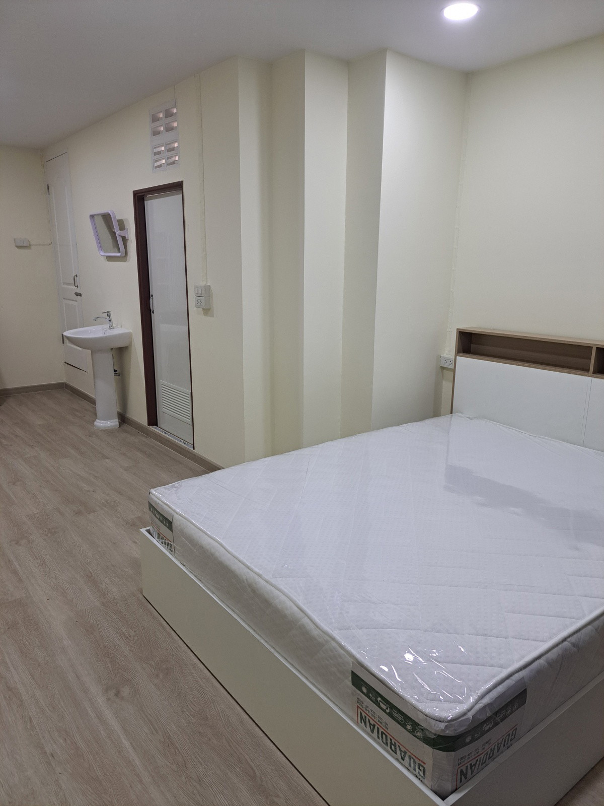 ทรัพย์ไพศาล อพาร์ทเม้นท์
