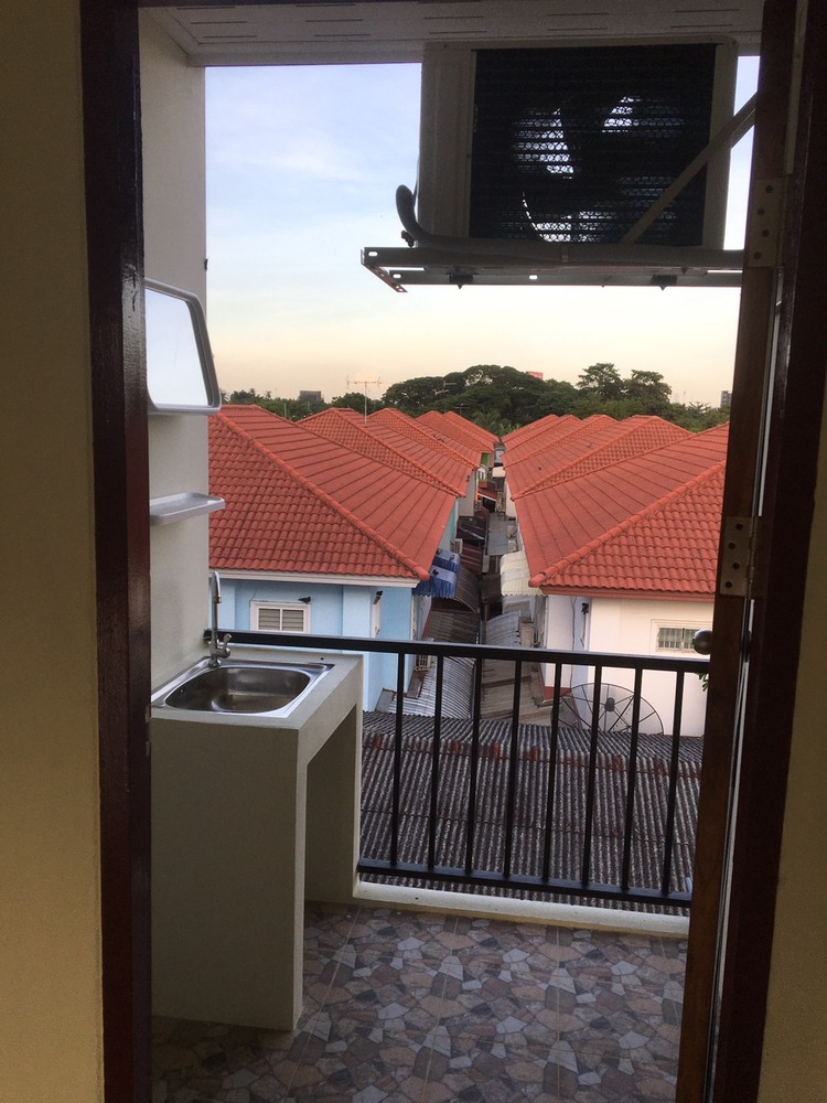 ริมคลอง ห้องเช่า 照片 5