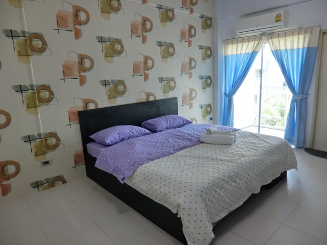 Crystal Place Apartment ม.บูรพา บางแสน