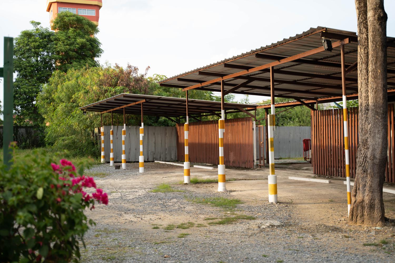 KR Garden Place