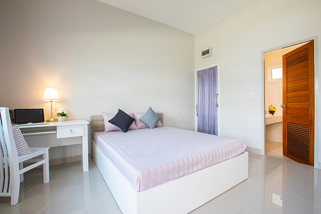 The Grand Lamphun Residence