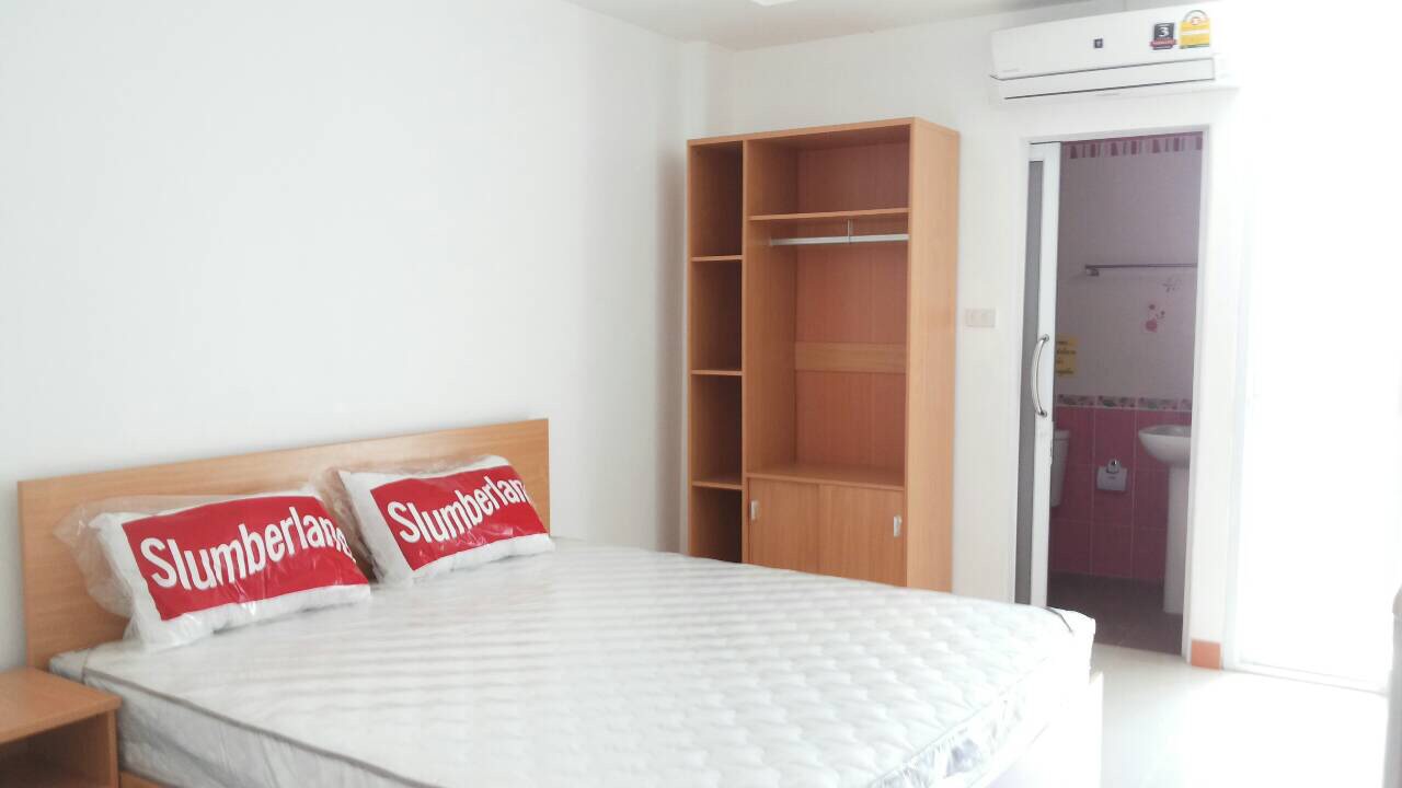 ห้องพักรายวันโคราช เอส.เอ็ม.สมายล์เพลซ