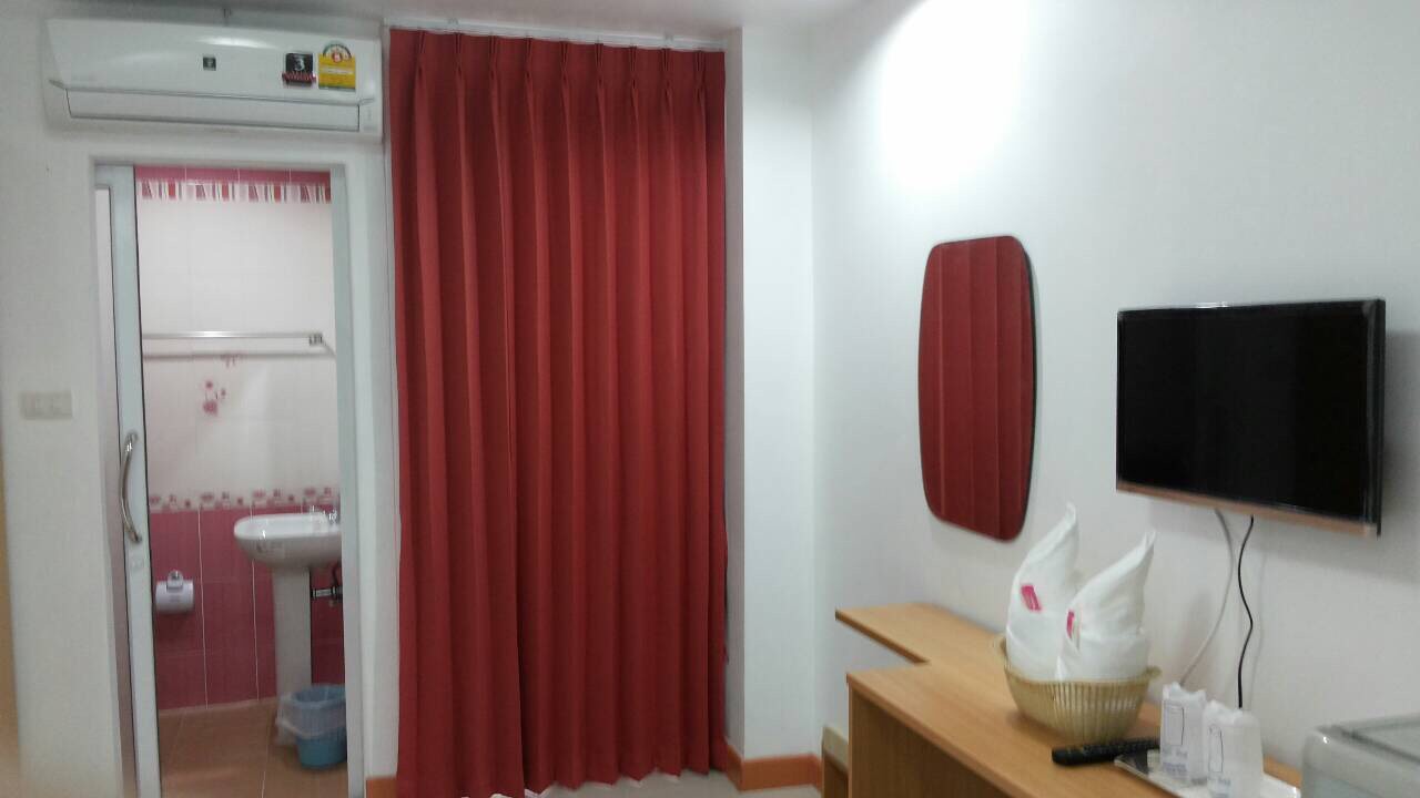 ห้องพักรายวันโคราช เอส.เอ็ม.สมายล์เพลซ